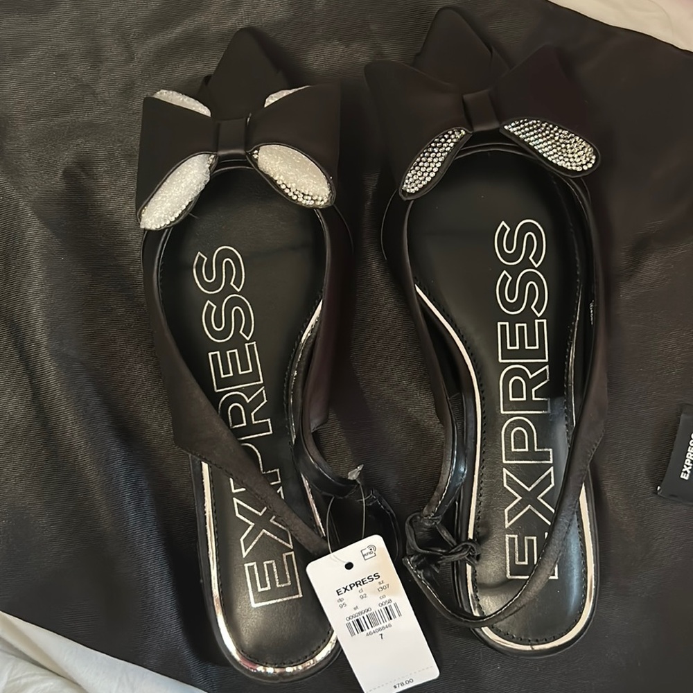 Dressy flats